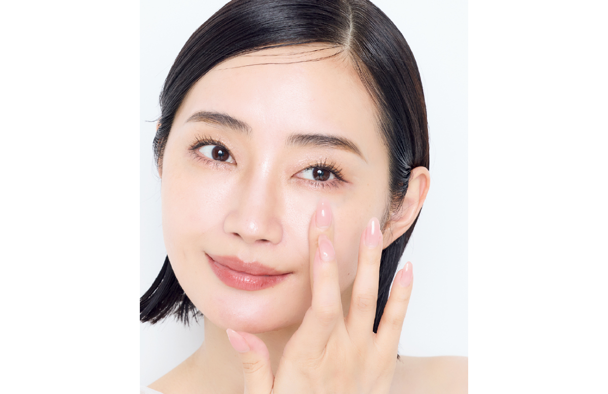 マキア　毛穴ケア　おすすめ　エッセンス スキングロウ プライマー　柳橋唯