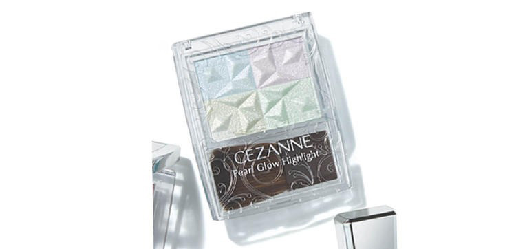くすみを飛ばすおすすめハイライト セザンヌ パールグロウハイライト SP3（限定品）
