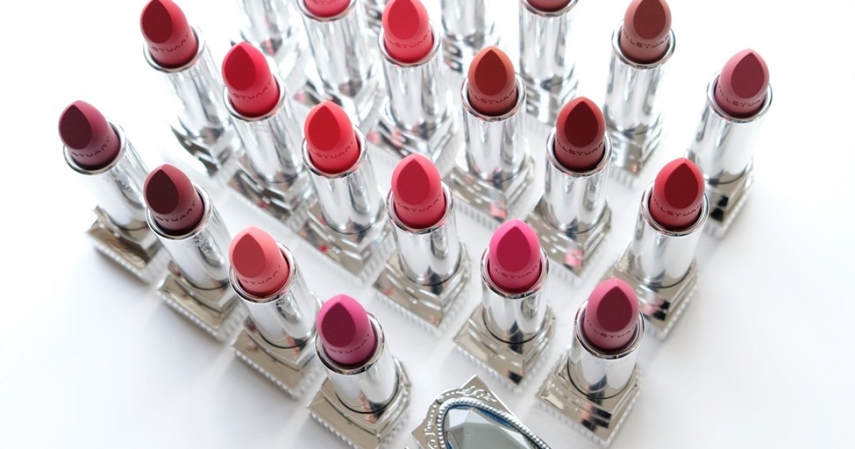 春コスメ21 ジルスチュアート初の着せ替えリップ 全22色をスウォッチしました マキアオンライン Maquia Online