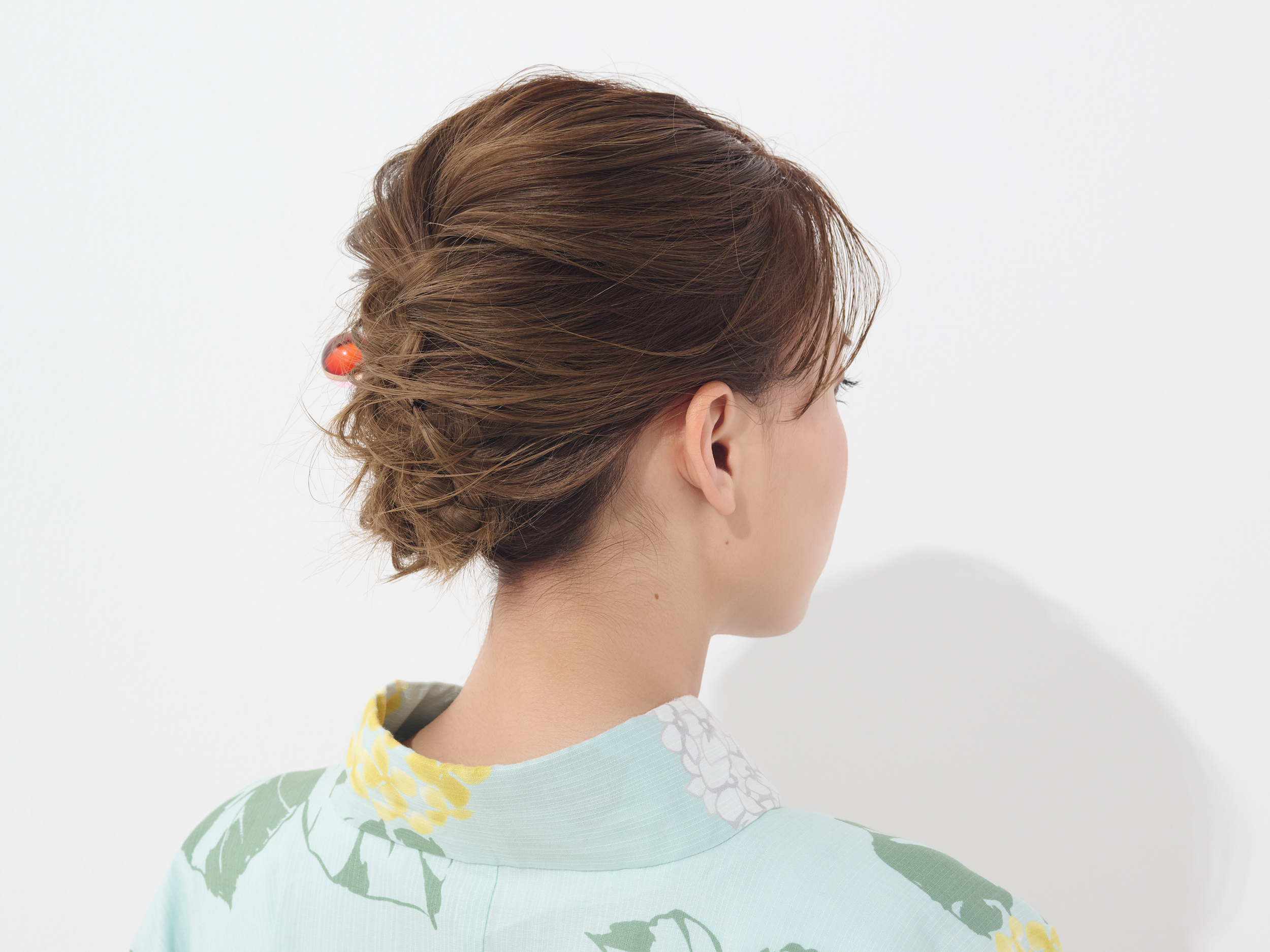 浴衣 うなじ 襟 襟の抜き方 新條由芽