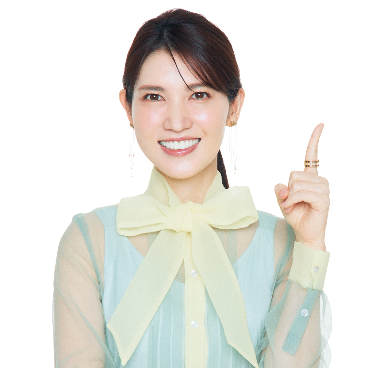 小嶋陽菜×石井美保×友利 新「美容こそ、前に進む原動力です」GALLERY_1_1