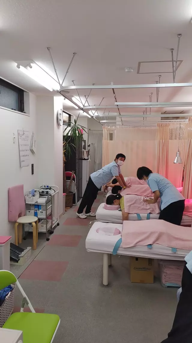 晴ればれ整骨院