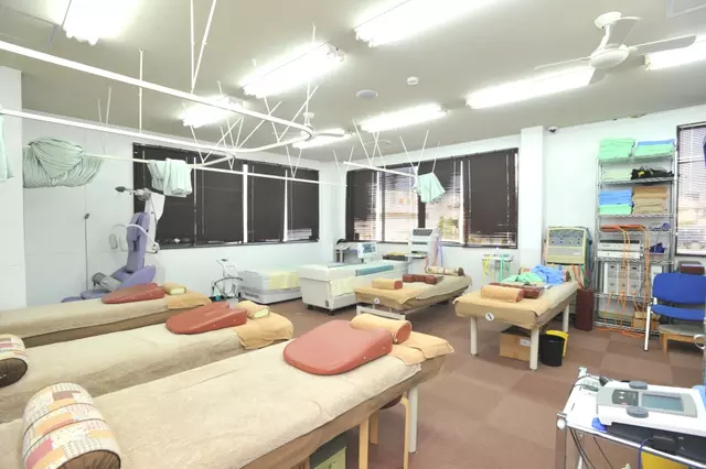 とりい接骨院