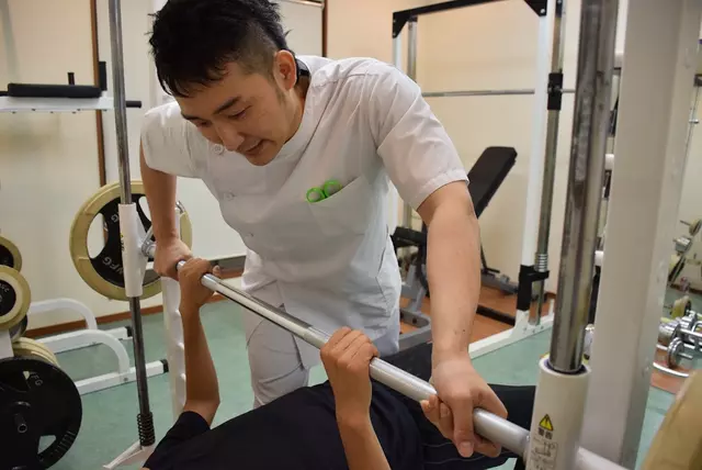 とらスポーツ接骨院