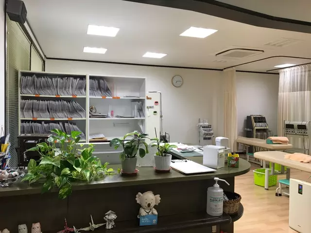 ゆあさ・鍼・灸接骨院