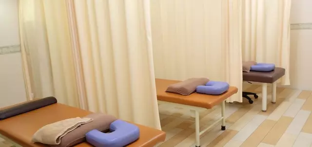 アクア接骨院