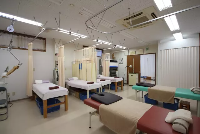泉野鍼灸整骨院