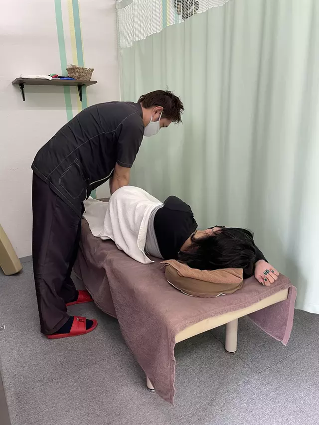 くわの整骨院
