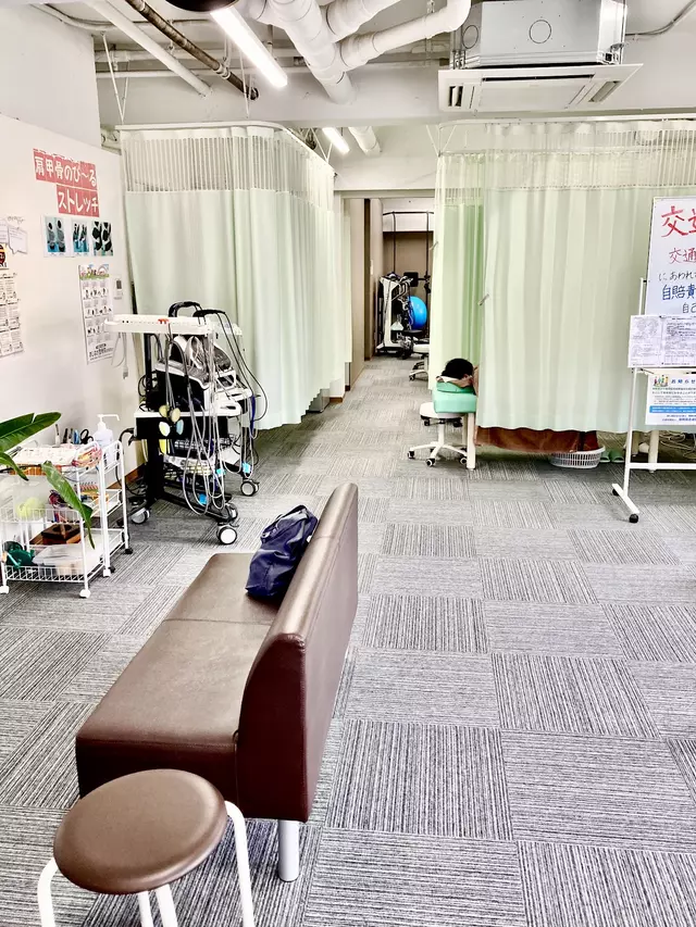 あしなが整骨院長尾院