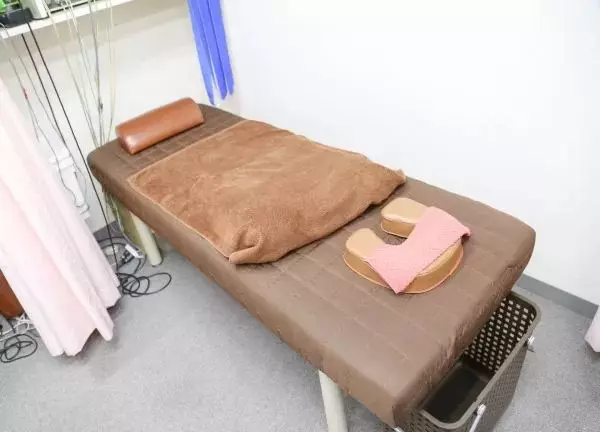 あすなろ鍼灸整骨院