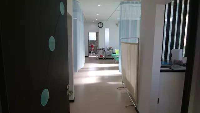 下沖町つばさ接骨院