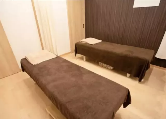 芯支堂匠整骨院