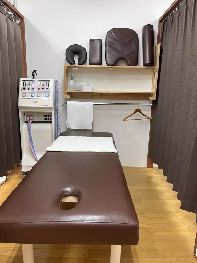 丹荘駅前のかんな接骨院