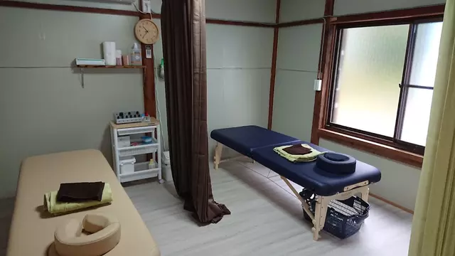 巻き爪補正とキャッチボールのできる店 にいで鍼灸接骨院