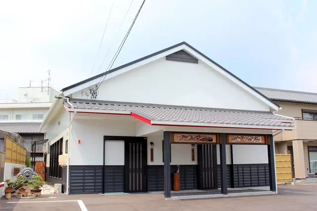 栄光接骨院