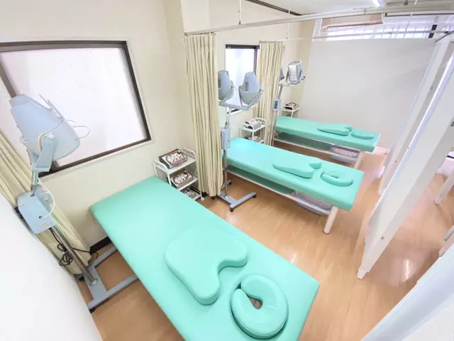 ひろさわ鍼灸接骨院