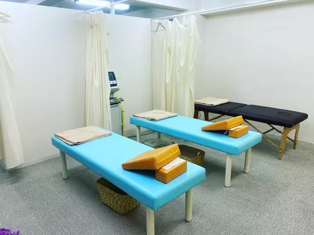 なみ整骨院