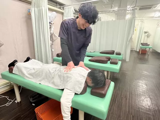 伊勢原ビオス整骨院