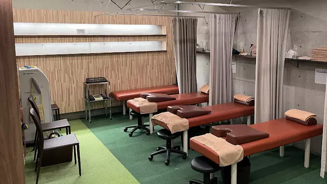 リセット整骨院 しぎの院