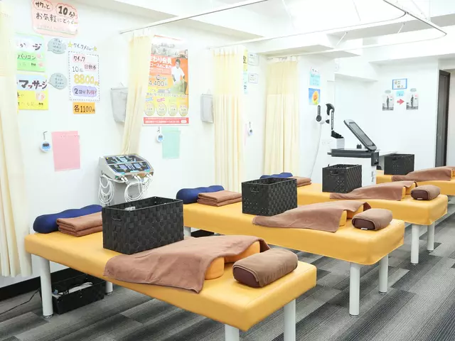 京成臼井駅前ひまわり整骨院