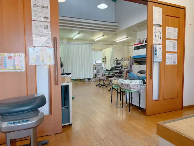 石塚整骨院