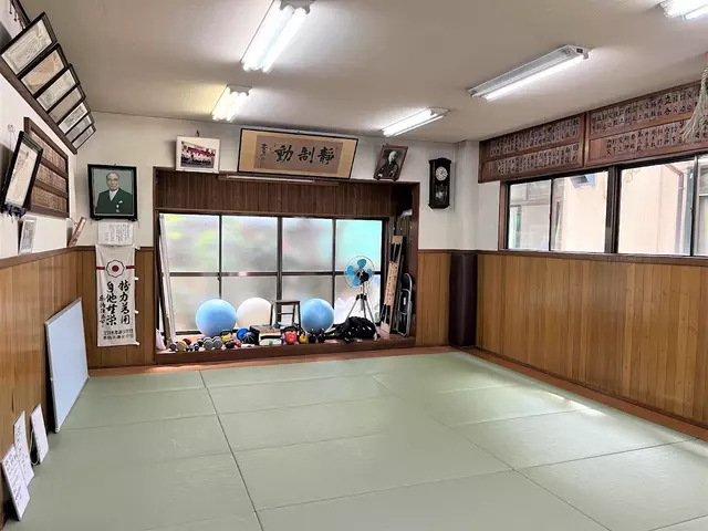 安谷屋接骨院