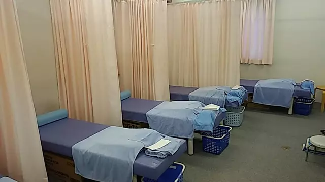 神保町接骨院