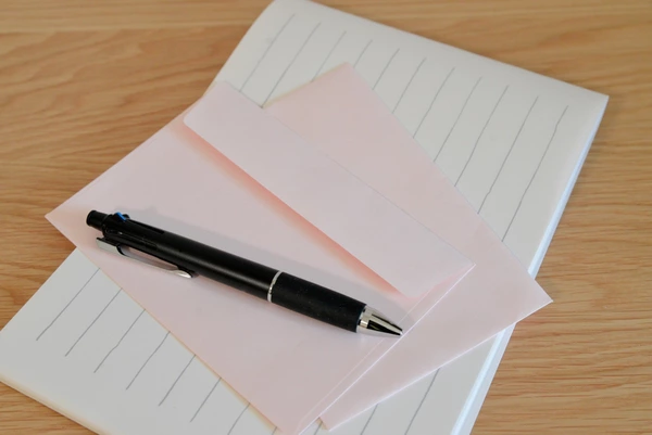 物損事故のお詫びの仕方を解説！誠意が伝わる謝罪文の書き方も！