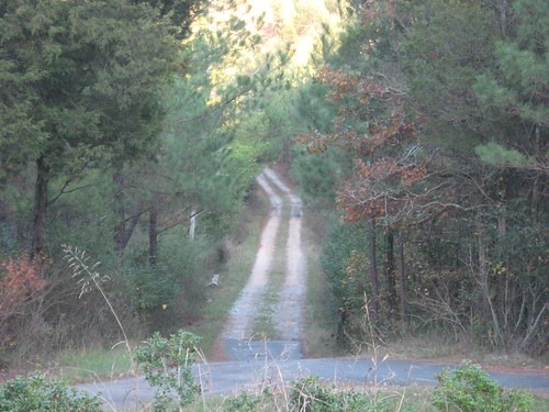 信号のない交差点