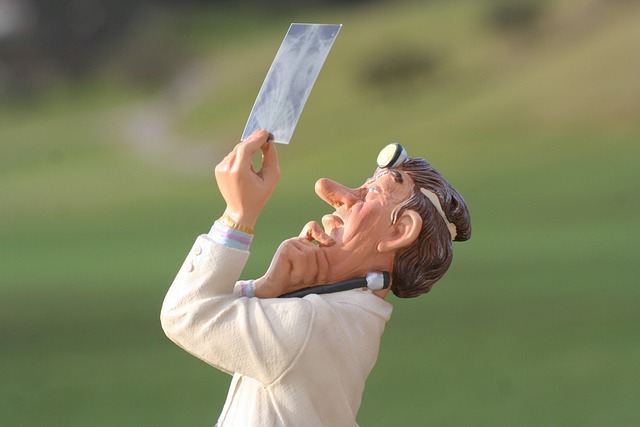 病院で診断書の作成を