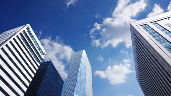 近畿の建設業M&A動向｜2026年の売却相場と人手不足解消への戦略