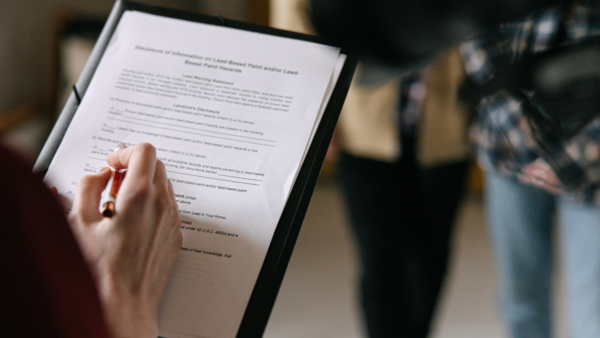 不動産会社の売却・M&A｜相場動向と管理物件・免許を高値で譲渡する方法を解説