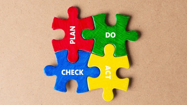 PDCAサイクルとは？意味や古いと言われる理由、成果を出す回し方のコツを徹底解説