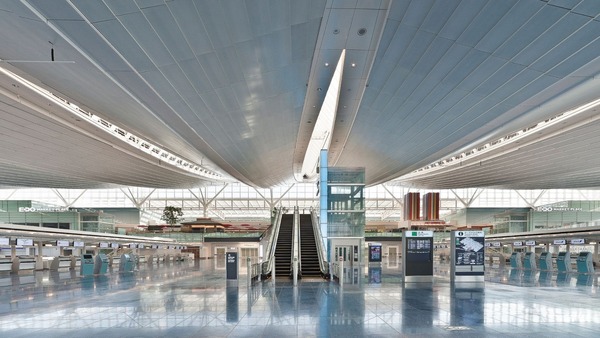 航空業界のAI導入事例8選｜安全性、定時運航、顧客体験を高める仕組み