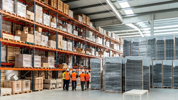 物流インフラとは？直面する5つの課題や取り組み、今後の展望を解説