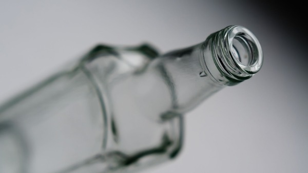 ボトルネックとは？意味や原因、業務の停滞を防ぎ成果を最大化する解消法