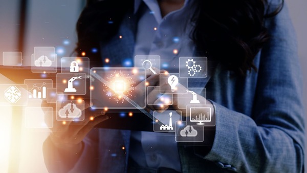 官公庁DXとは｜デジタル庁の役割から省庁・自治体の事例まで解説