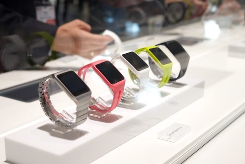 ケイトスペードのスマートウォッチのラインナップ