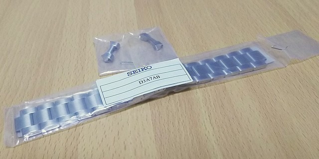 バンド交換する手順