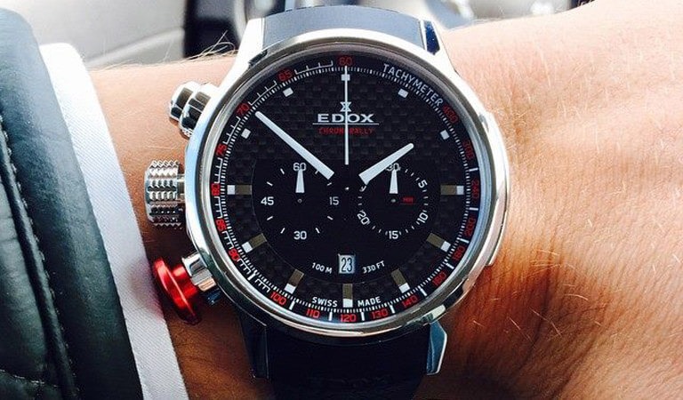 エドックスの並行輸入品の修理は高い？