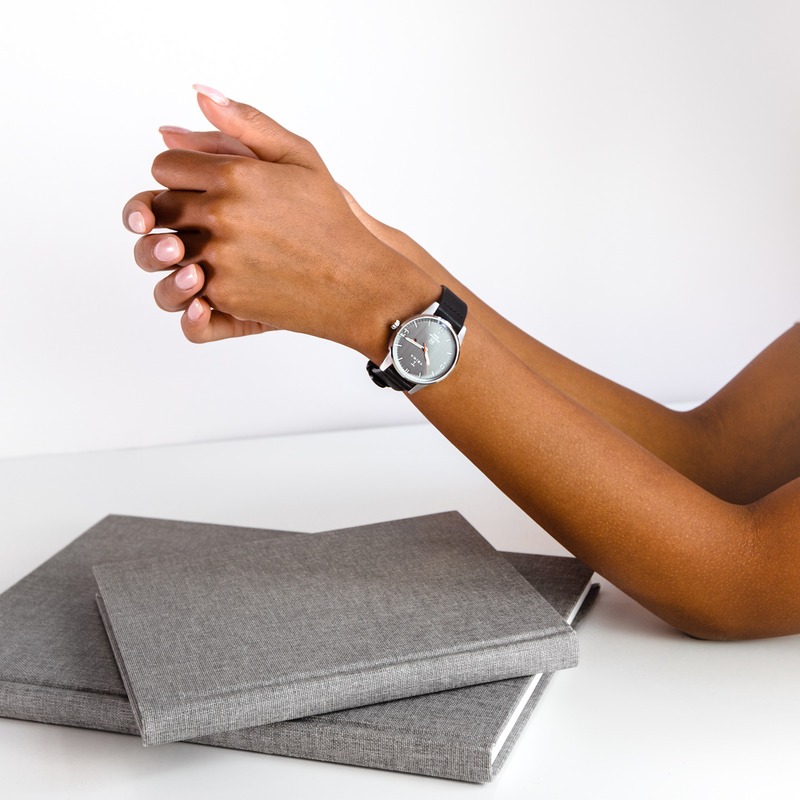 TRIWA(トリワ)の人気モデル【HUMANIUM METAL】