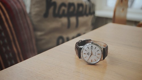 楽天 WZ0351ELの中古相場