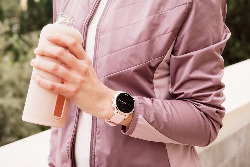 スマートウォッチは可愛いモデルを選ぶのもあり！