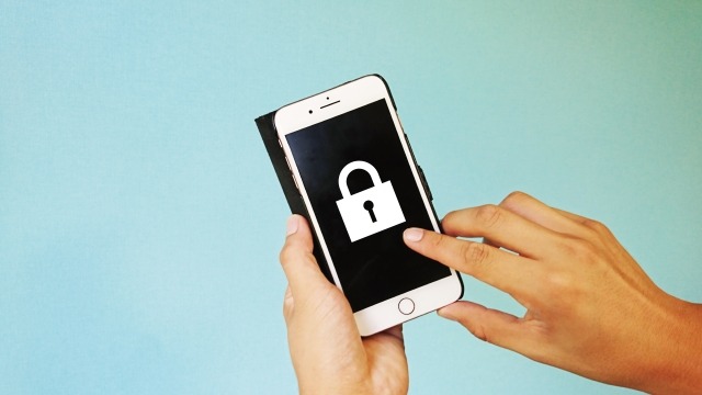 ②AppleWatchのロックが解除されているか確認する