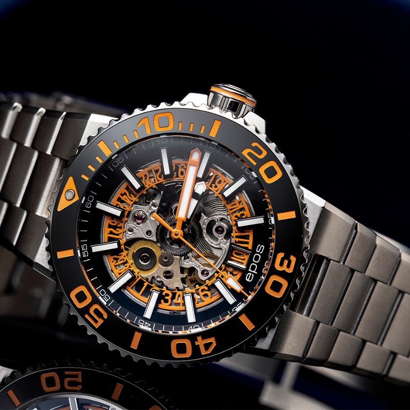 1925年:時計師ジェームス・オベールがスイスで工場設立