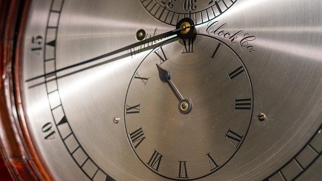 ④インダイヤルの形状の違い