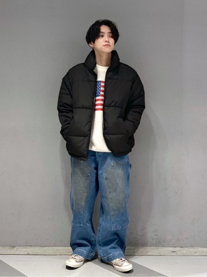 黒×オーバーサイズデニム