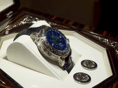 5711(パテックフィリップ ノーチラス)をレビュー