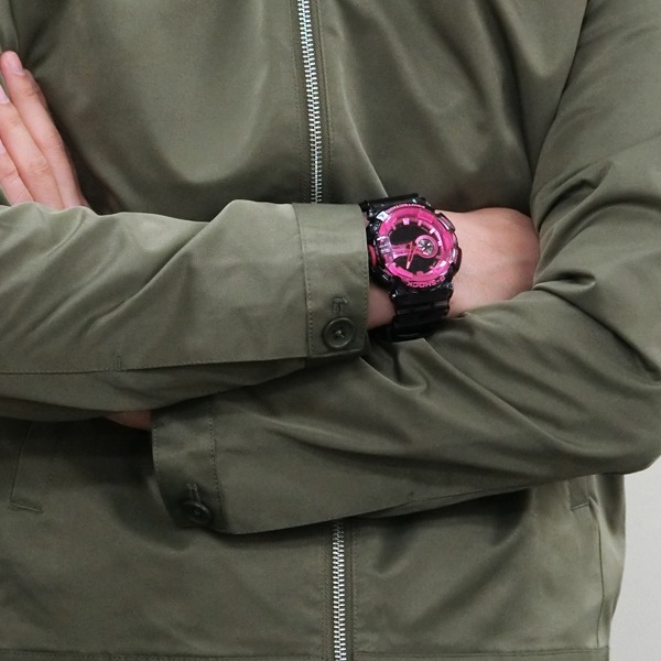 G-SHOCK ピンク 黒 GA-400SK-1A4JF