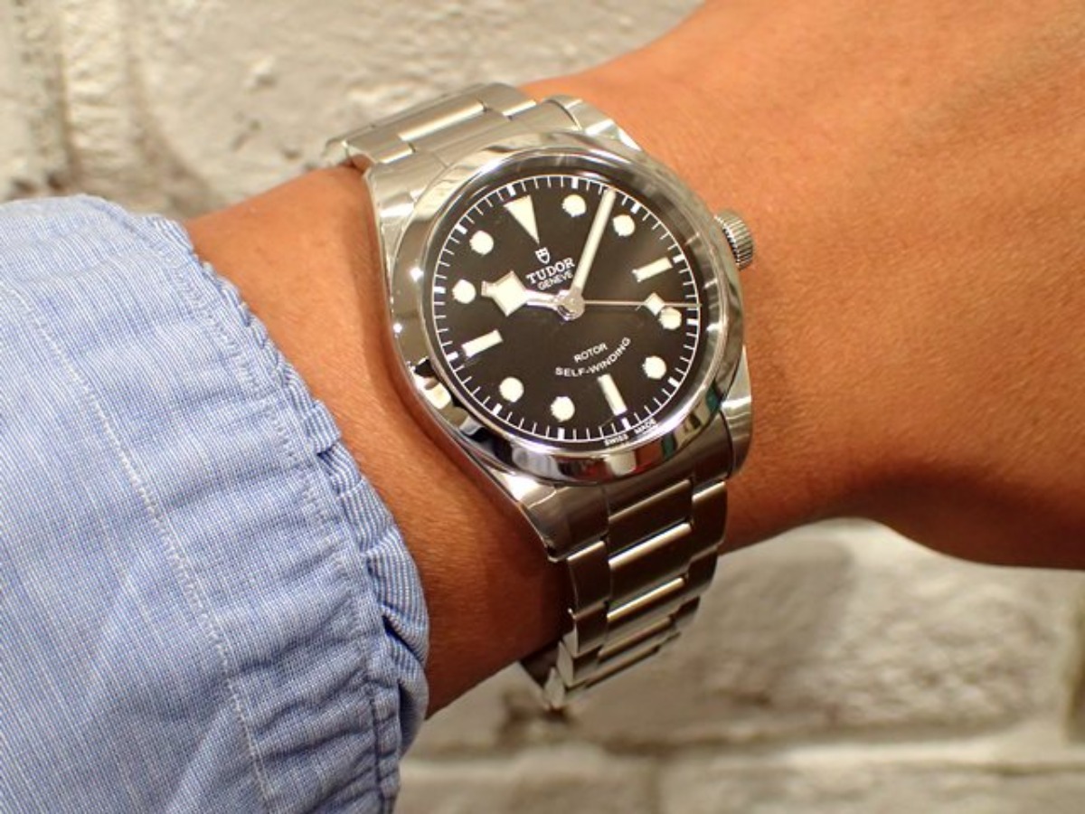 チュードル ヘリテージブラックベイ36をレビュー 評価や中古価格は Richwatch